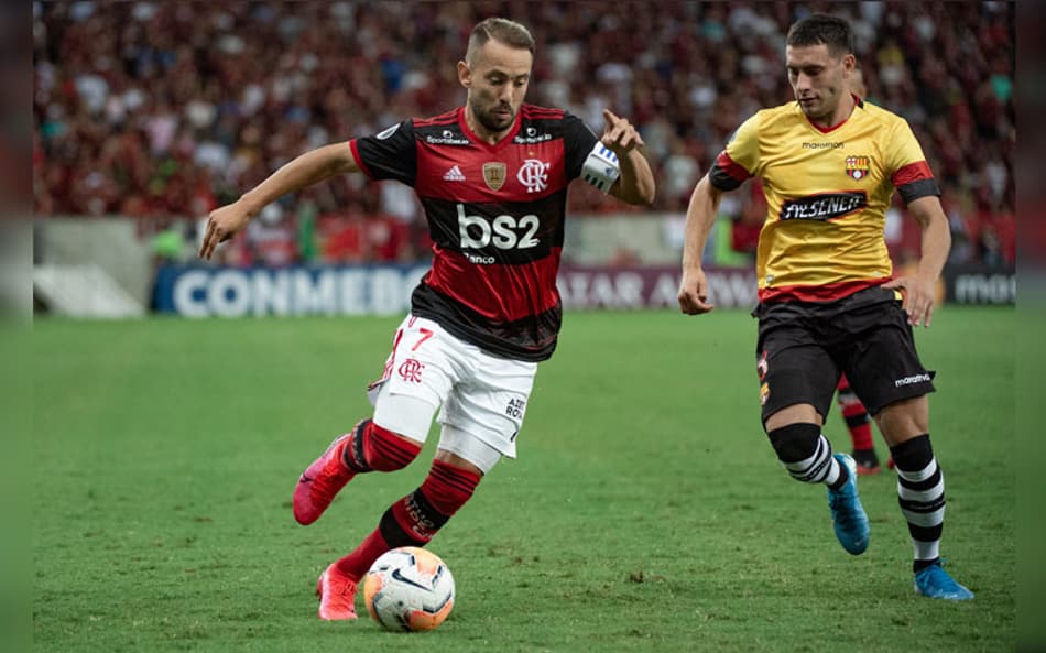 Troféu de melhor em campo premia o ‘poder do silêncio’ de Everton Ribeiro