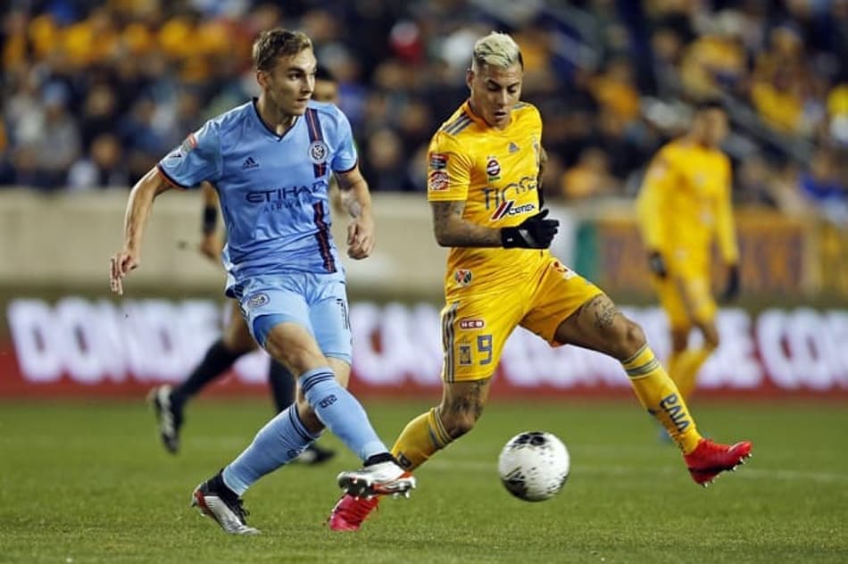 Ex-atacante do Grêmio dá a vitória ao Tigres sobre o NYC pela Concachampions