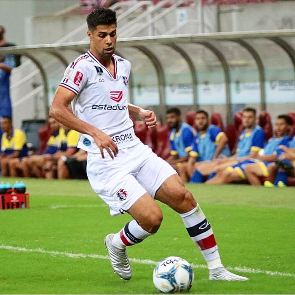 Na briga pela classificação no Nordestão, Patrick Nonato pede concentração ao Santa Cruz