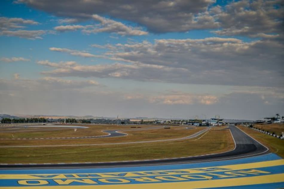 Stock Car transfere Corrida de Duplas para novembro