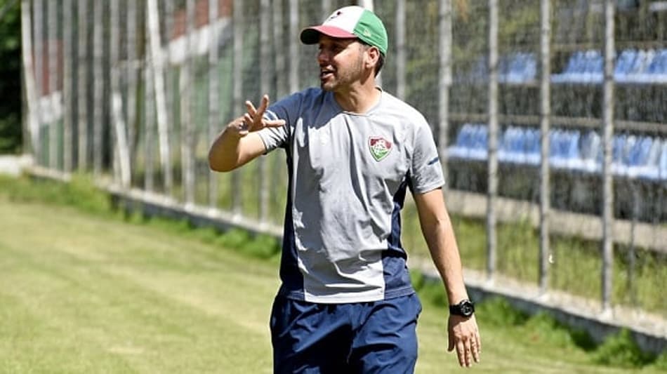 Coordenador da base é efetivado como técnico do Fluminense Sub-17