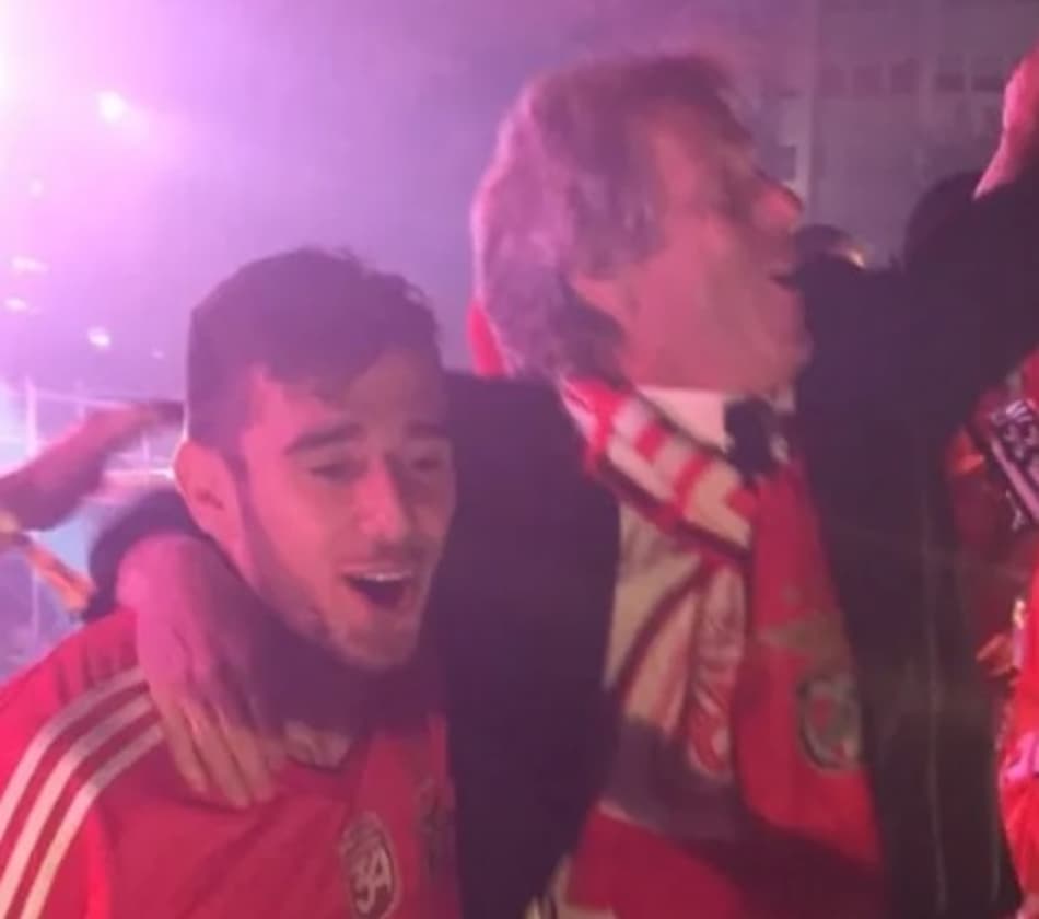 Ex-jogador na época de Benfica, Salvio manda mensagem para Jorge Jesus