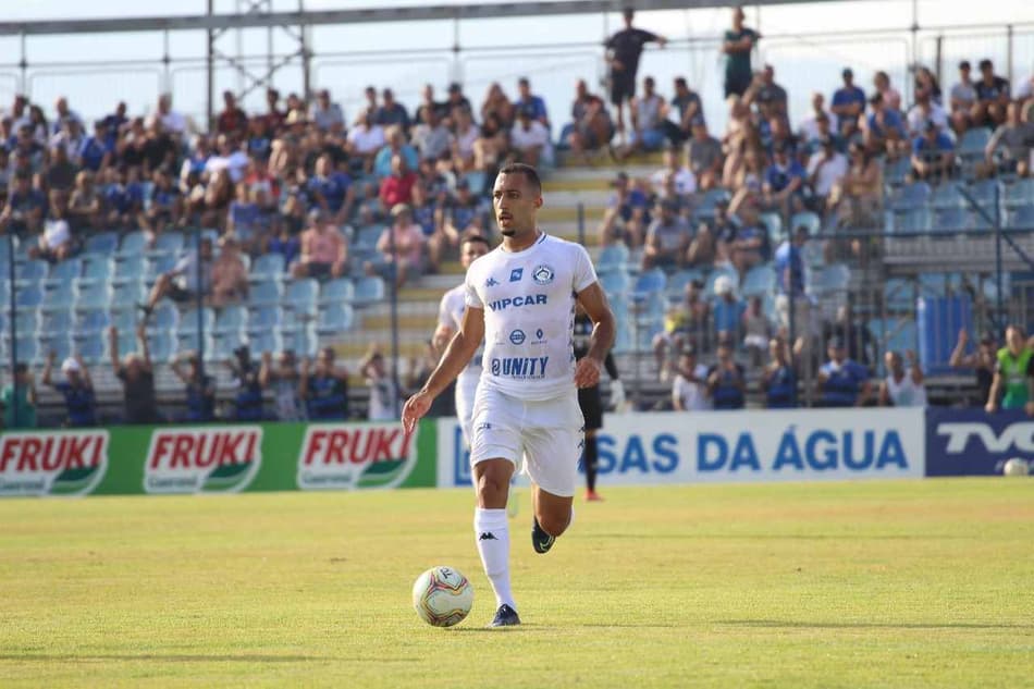 Destaque, Davi Lopes não renova com Tubarão e está livre no mercado