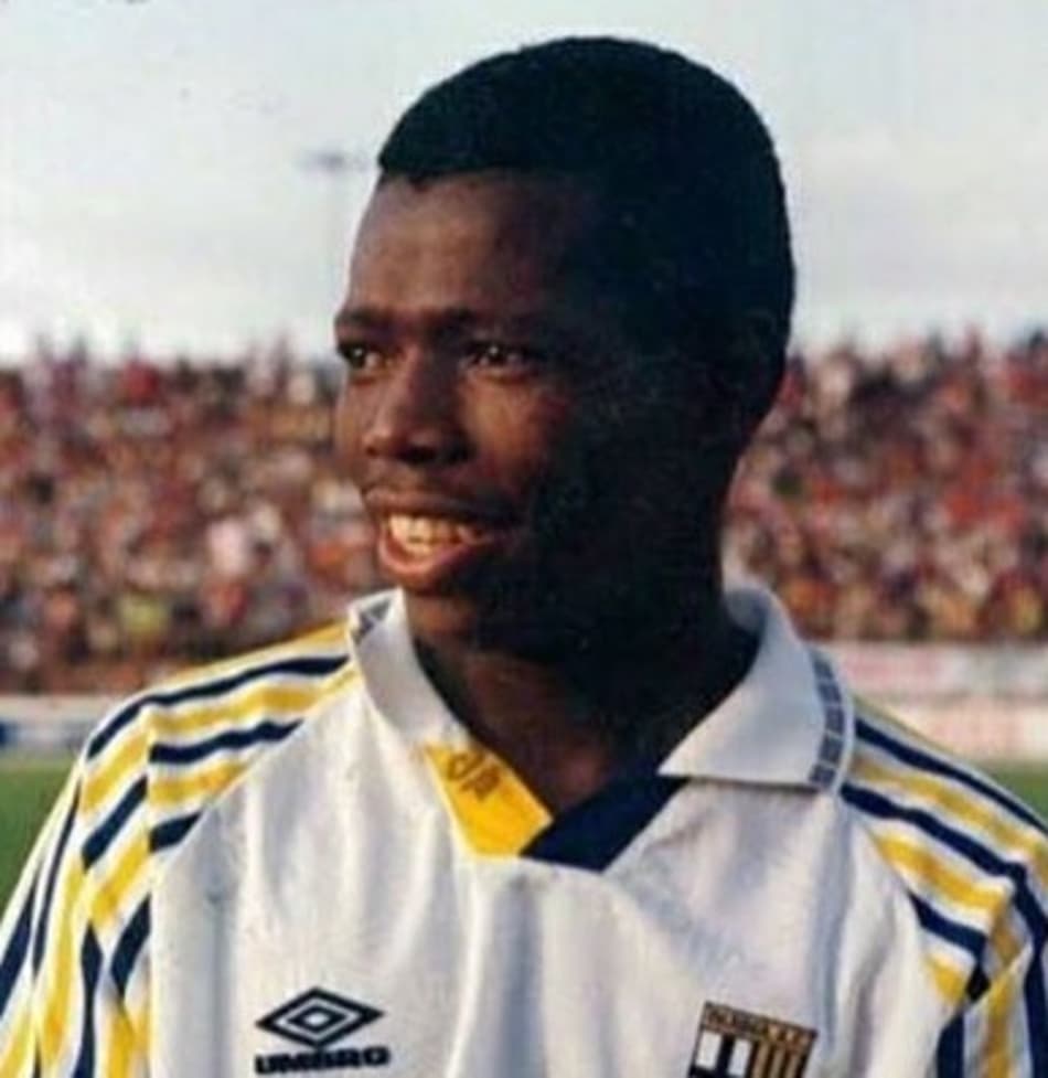 Lembra dele? Faustino Asprilla comemora feito épico pelo Parma