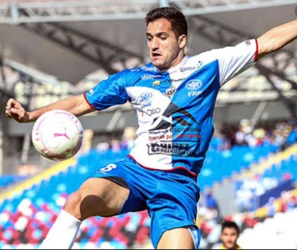 ‘Estava mais seguro na Ásia do que no Chile’, desabafa jogador