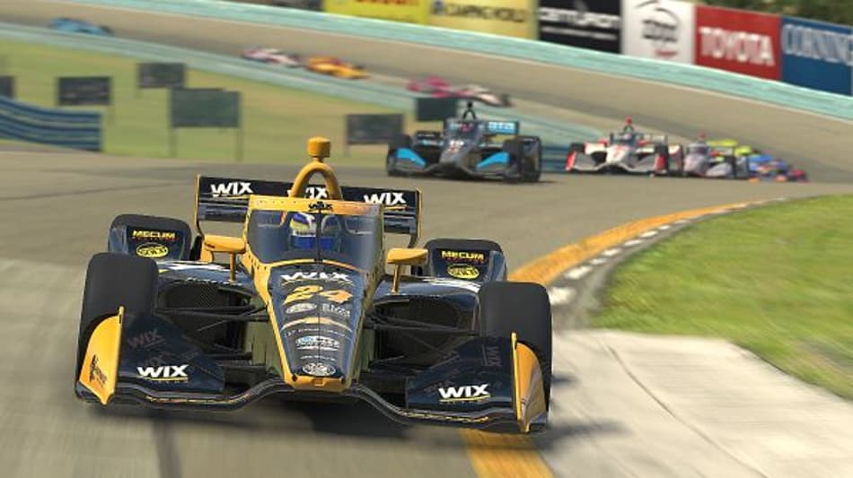 Karam vence de ponta a ponta corrida virtual da Indy