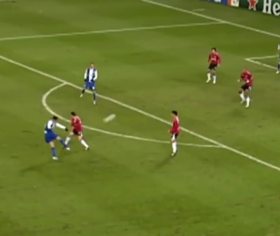 Gol antológico de Lucho González é destaque no perfil da UEFA; Assista