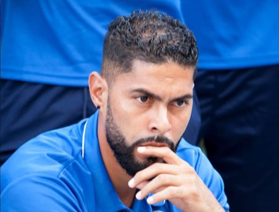 Com passagem pela Europa, zagueiro relembra ameaça de morte na Costa Rica