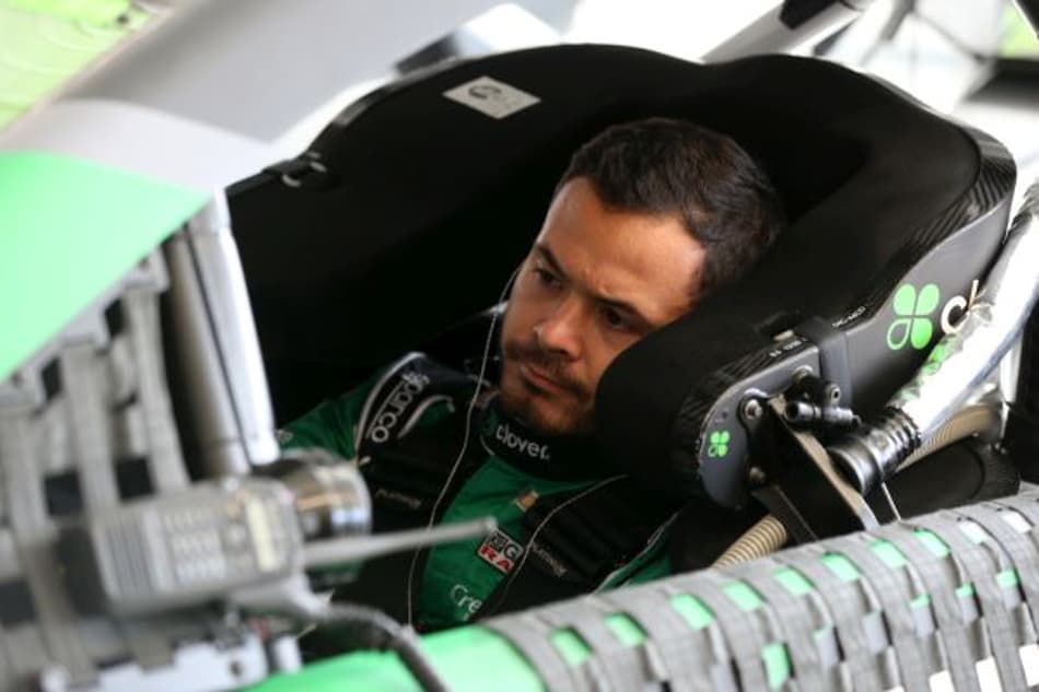 Nascar: Chip Ganassi demite Kyle Larson após piloto usar termo racista