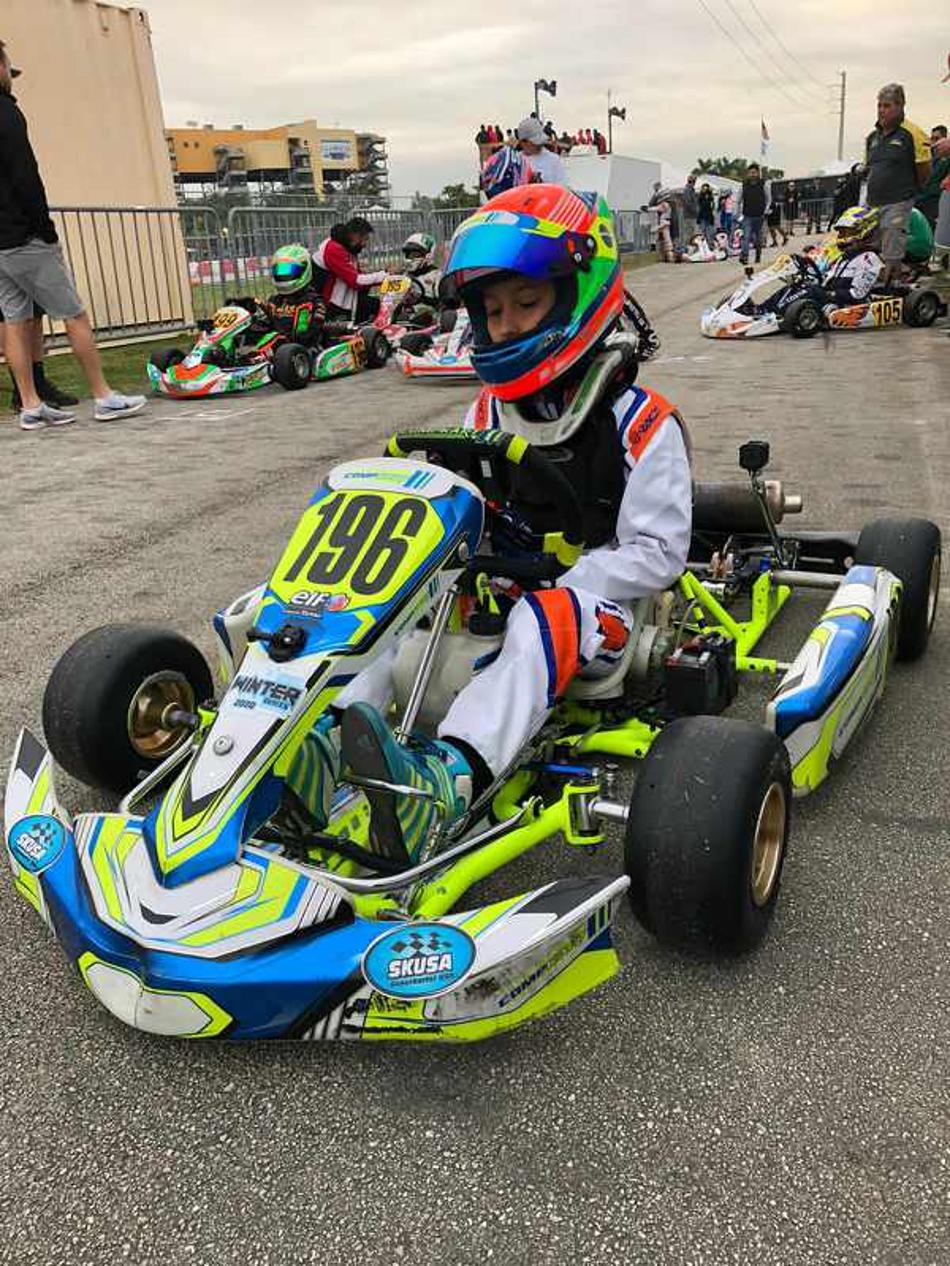 Campeão brasileiro de kart, Enzo Vidmontiene é o caçula em Desafio Virtual das Estrelas