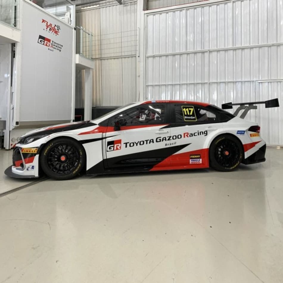 Toyota GAZOO Racing apresenta Corolla que vai disputar a Stock Car 2020 com o piloto Matías Rossi