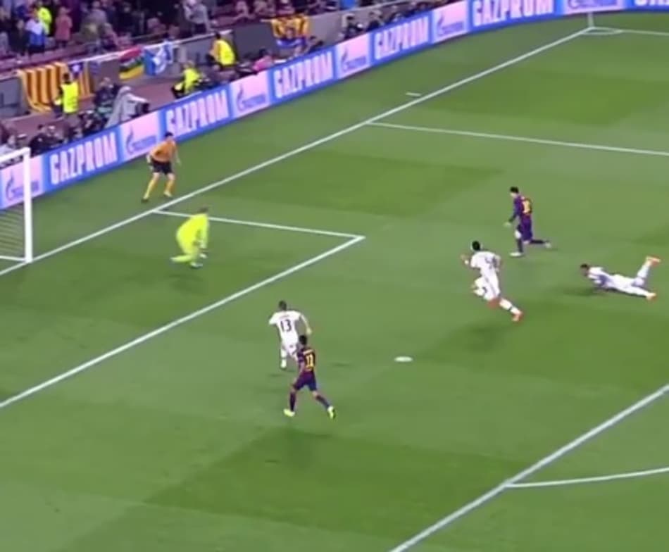 Gol antológico de Messi contra o Bayern completa 5 anos; Assista