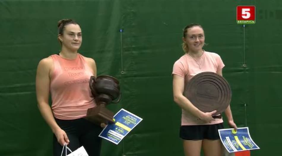 Sabalenka bate Sasnovich e é campeã de torneio em Belarus