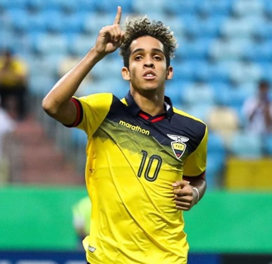 Joia sul-americana confirma transferência para time da Bundesliga