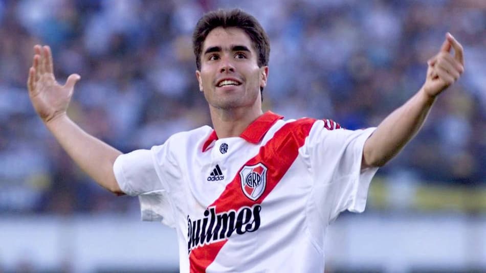 Juan Pablo Ángel em sua passagem pelo River Plate