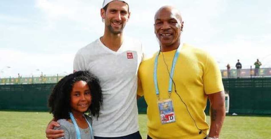 Mike Tyson diz que Djokovic é seu jogador favorito