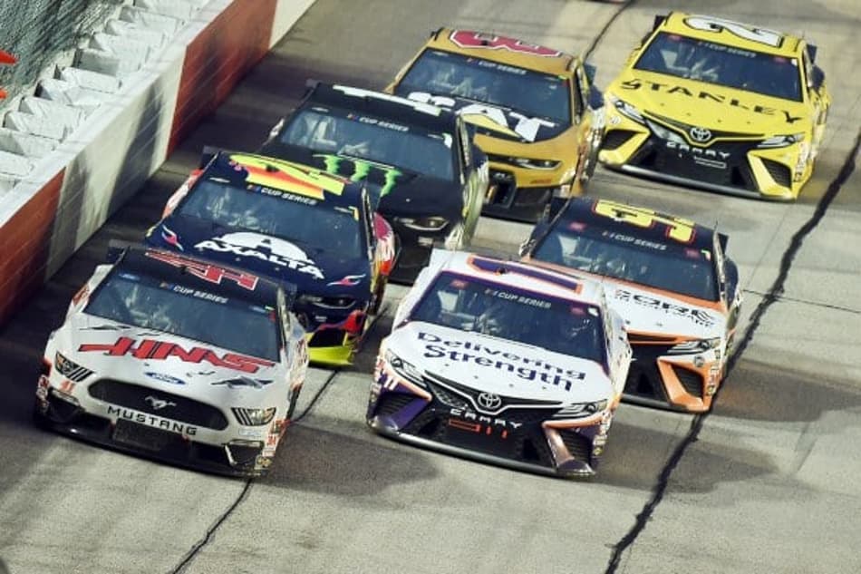 Calendário da NASCAR estendido para 9 de agosto