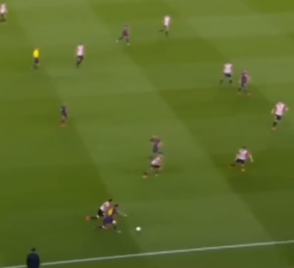 Barcelona recorda mais um gol antológico de Lionel Messi; Assista