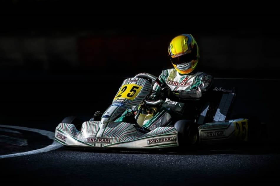 Leo Lamelas faz preparação no kart antes de estrear no Lamborghini Super Trofeo