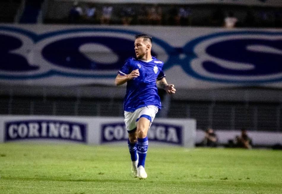 Bruno José não vê a hora de recomeçar treinos presenciais no CSA