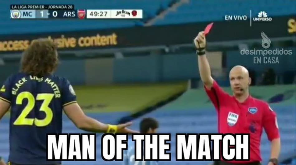 David Luiz não é perdoado após noite infeliz contra o City; veja memes