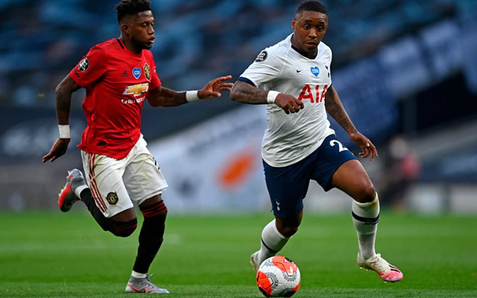 Tottenham e Manchester United ficam no empate em retorno da Premier League