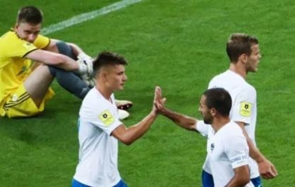 Na Rússia: Rostov é obrigado a jogar com time sub-17 e leva de 10 a 1