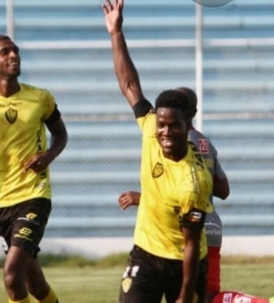 Conheça o jovem que é considerado o novo Robinho do futebol mundial