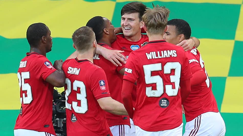 Com gol no fim da prorrogação, Manchester United derrota Norwich e se classifica na Copa da Inglaterra