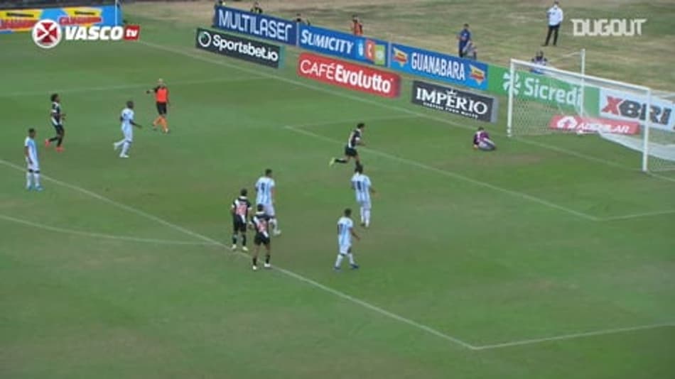 Perdeu? Assista ao hat-trick de Cano no retorno do Vasco ao Carioca