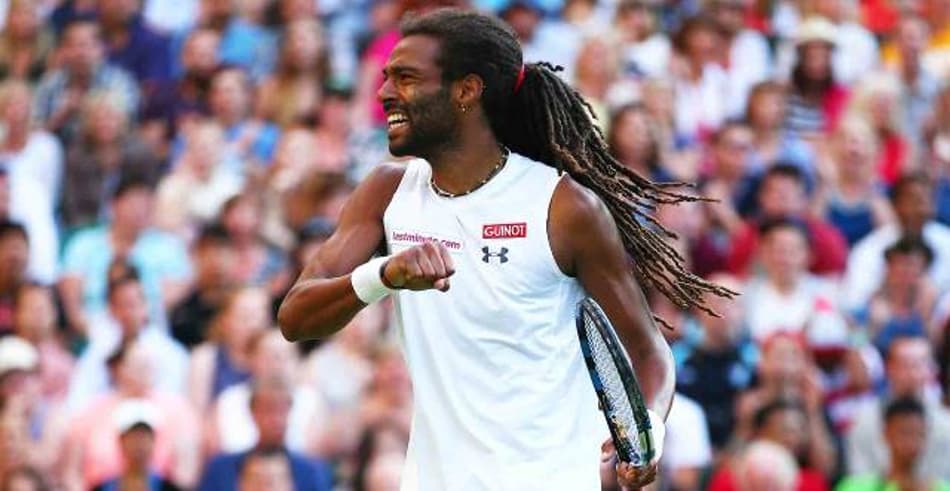 Dustin Brown comemora feito diante de Nadal em Wimbledon