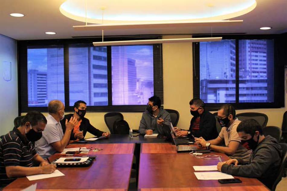 Clubes e entidades se reúnem para decidir retorno do futebol venezuelano