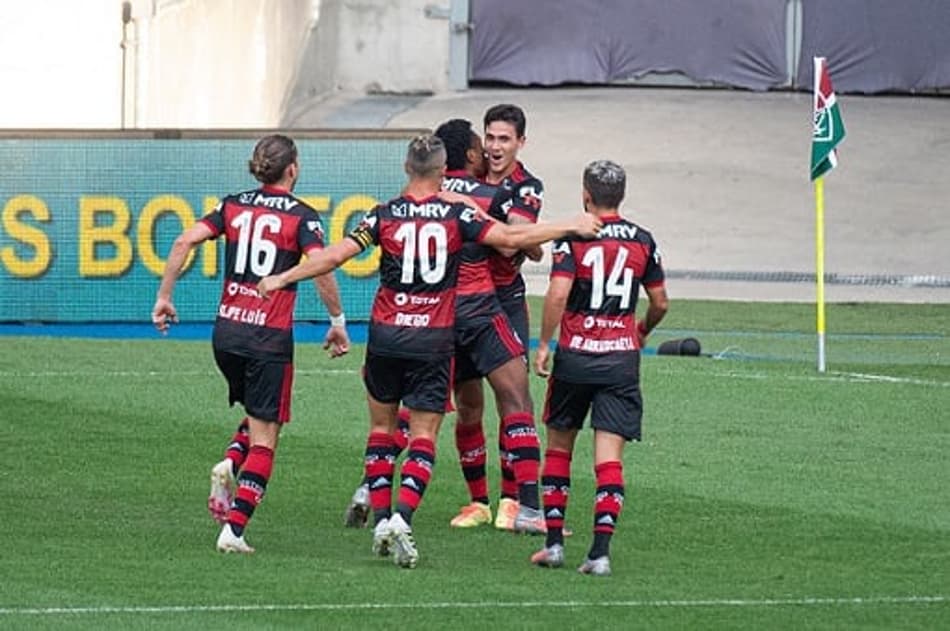 COLUNA DE VÍDEO: Flamengo precisa dar uma resposta ao torcedor