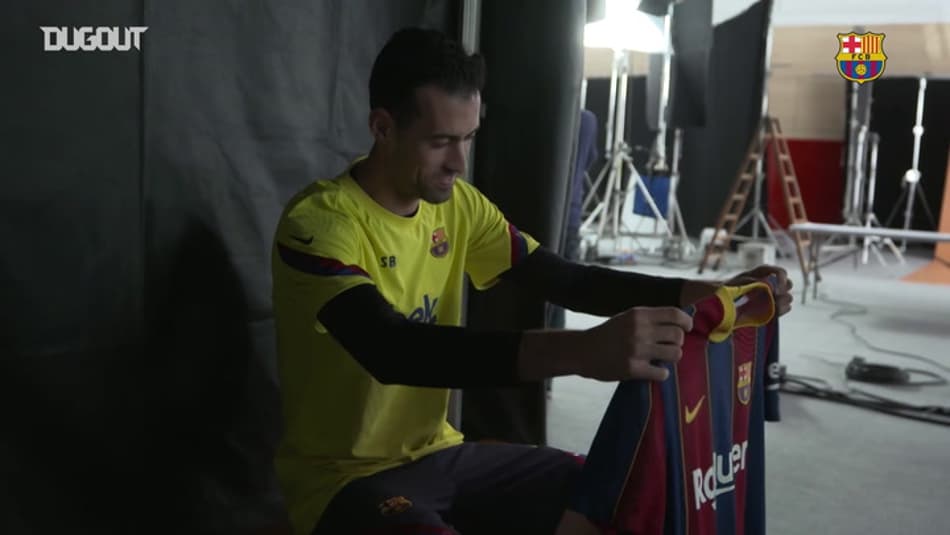 VÍDEO: Barcelona apresenta novo uniforme para a temporada 2020/21