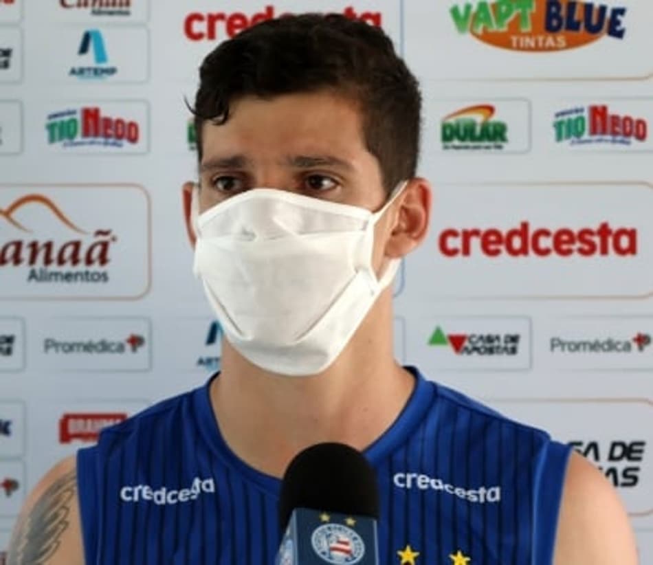 Ronaldo exalta elenco do Bahia e a chance de substituir Gregore