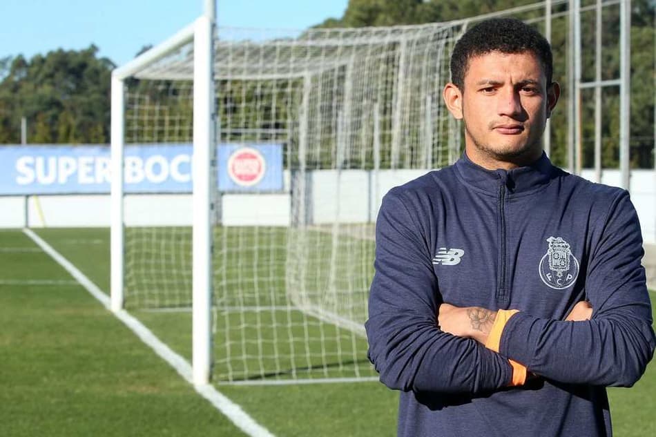 Atacante ex-Porto vive expectativa pela estreia no ABC de Natal