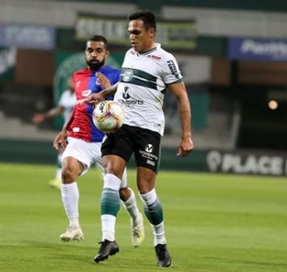 Classificado! Coritiba vence o Paraná e está na semi do Paranaense