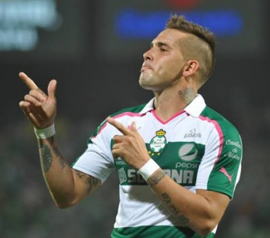Atacante revela tentativa de suborno em jogo da Libertadores; Confira