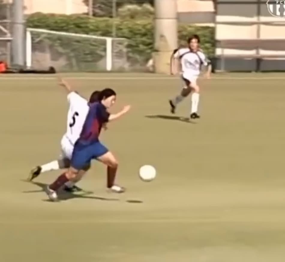 Barcelona divulga imagens inéditas de Messi nas categorias de base; Assista
