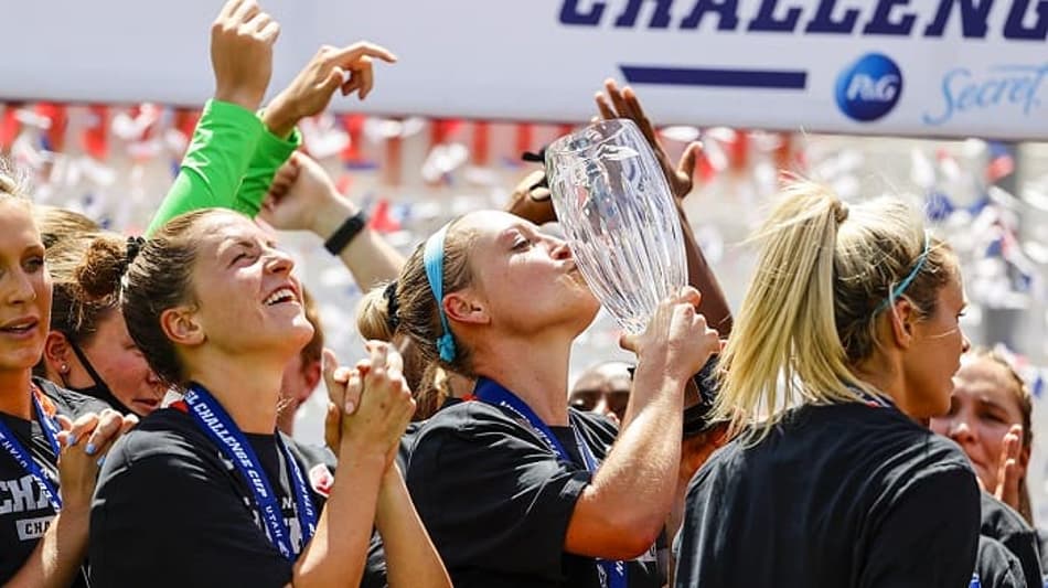 Na principal liga feminina dos EUA, Houston Dash fica com a taça