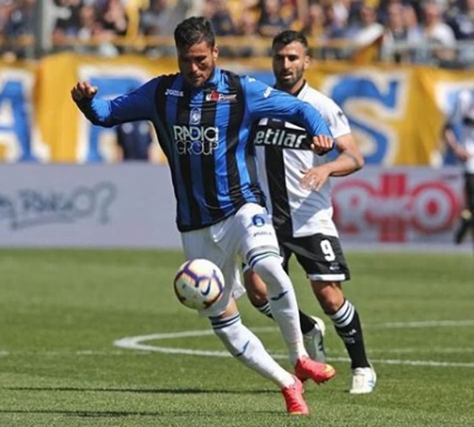 Zagueiro admite que recebeu oferta de gigante da América e não foi liberado pela Atalanta