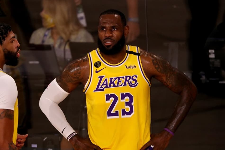"Mentalmente, o Lakers e eu ainda não estamos em modo playoffs", admite LeBron
