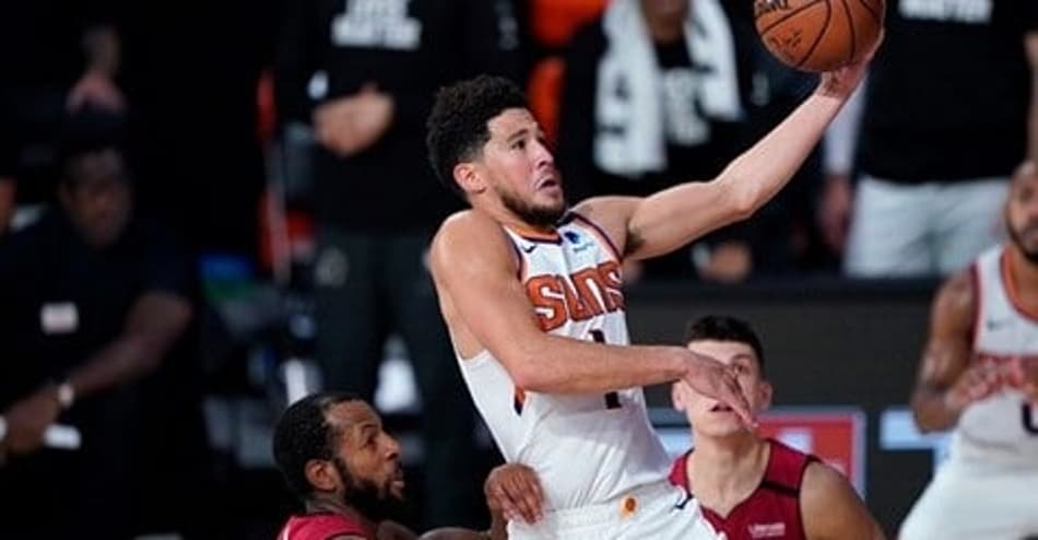 Imparável, Suns derrota Heat e mantém invencibilidade na “bolha”