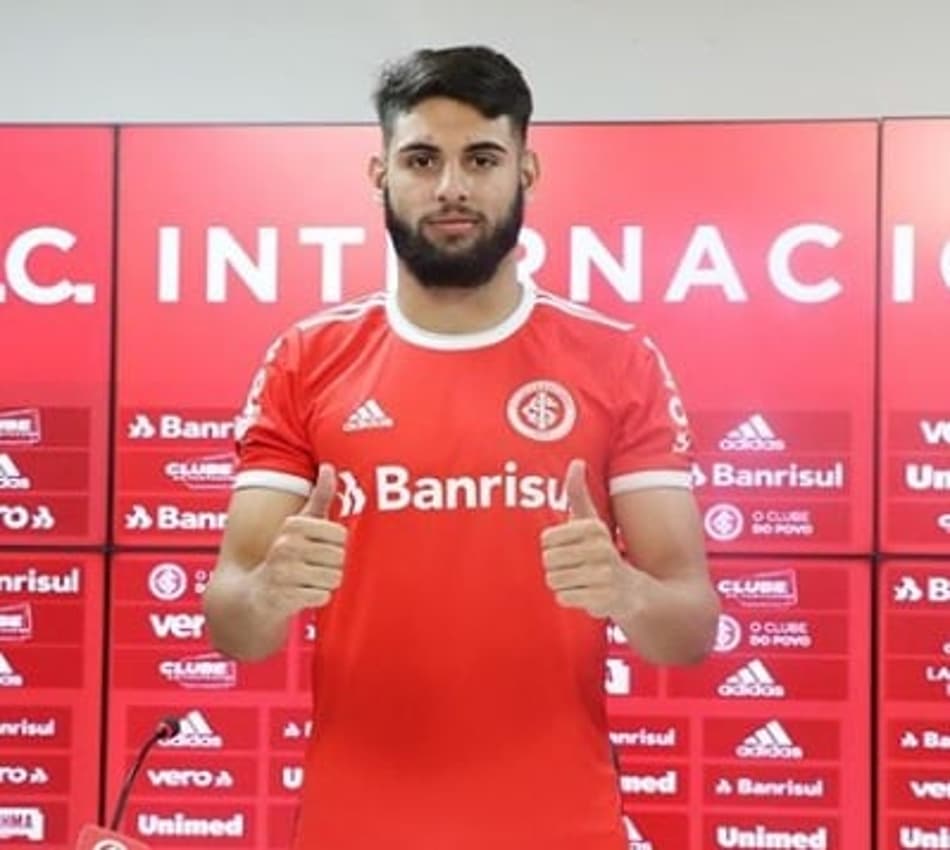 Yuri Alberto é apresentado pelo Internacional e revela sonho realizado
