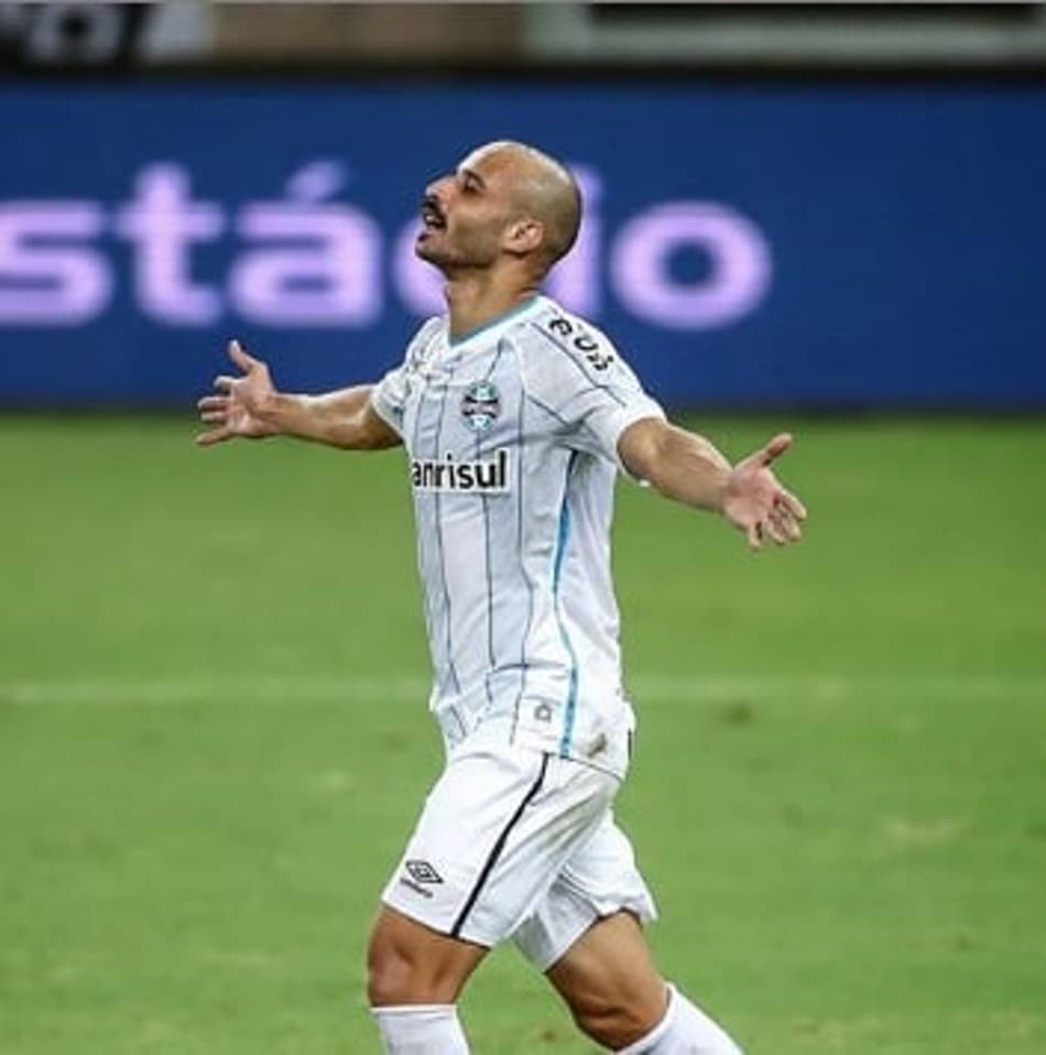 Thaciano