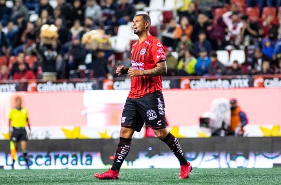 Direção do Boca Juniors define nome para reforçar o time, mas impõe condição para trazê-lo