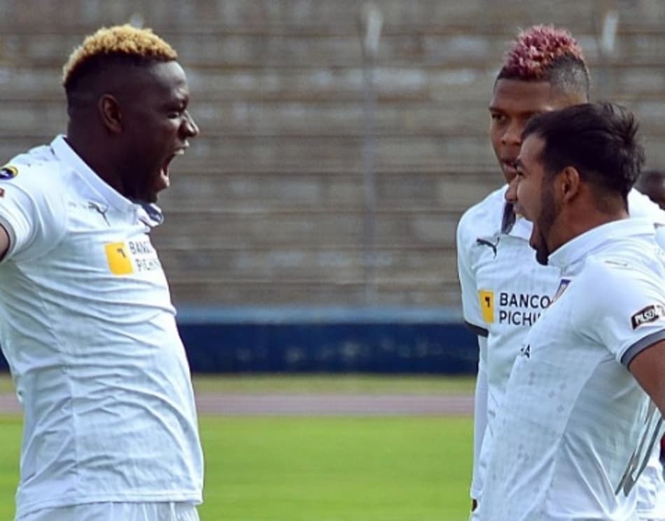 Ex-Botafogo marca e LDU segura a ponta do Equatoriano; Veja a rodada