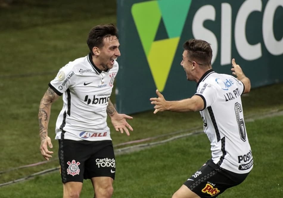 ‘Aposta’ de Tiago Nunes, Gustavo Mosquito corresponde em campo