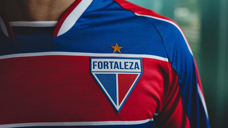 Fortaleza lança máquinas com venda de produtos do clube