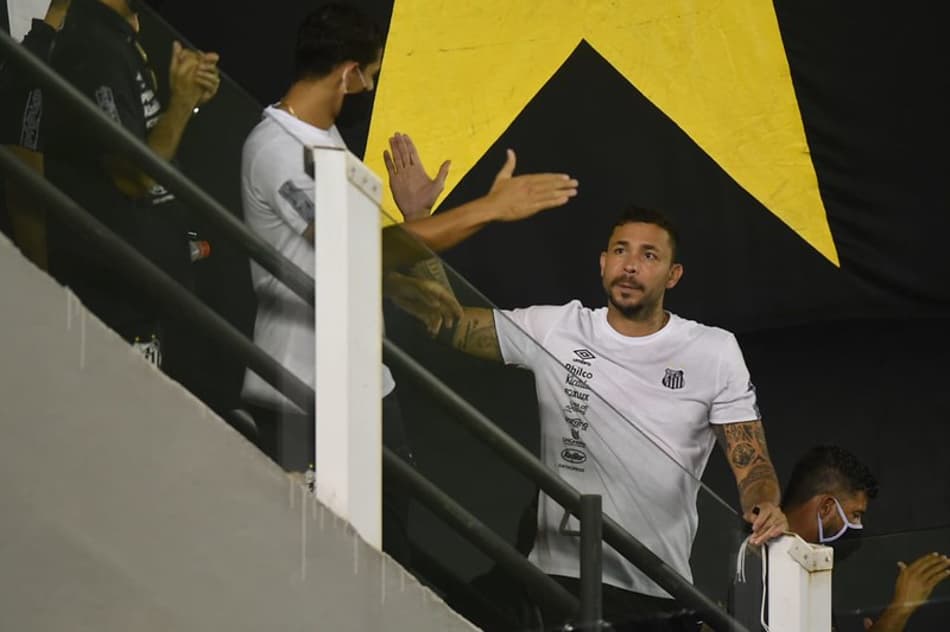 Semana sem ‘maratona’ pode ajudar o Santos a recuperar jogadores